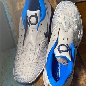 KD 8 ‘Photo Blue’